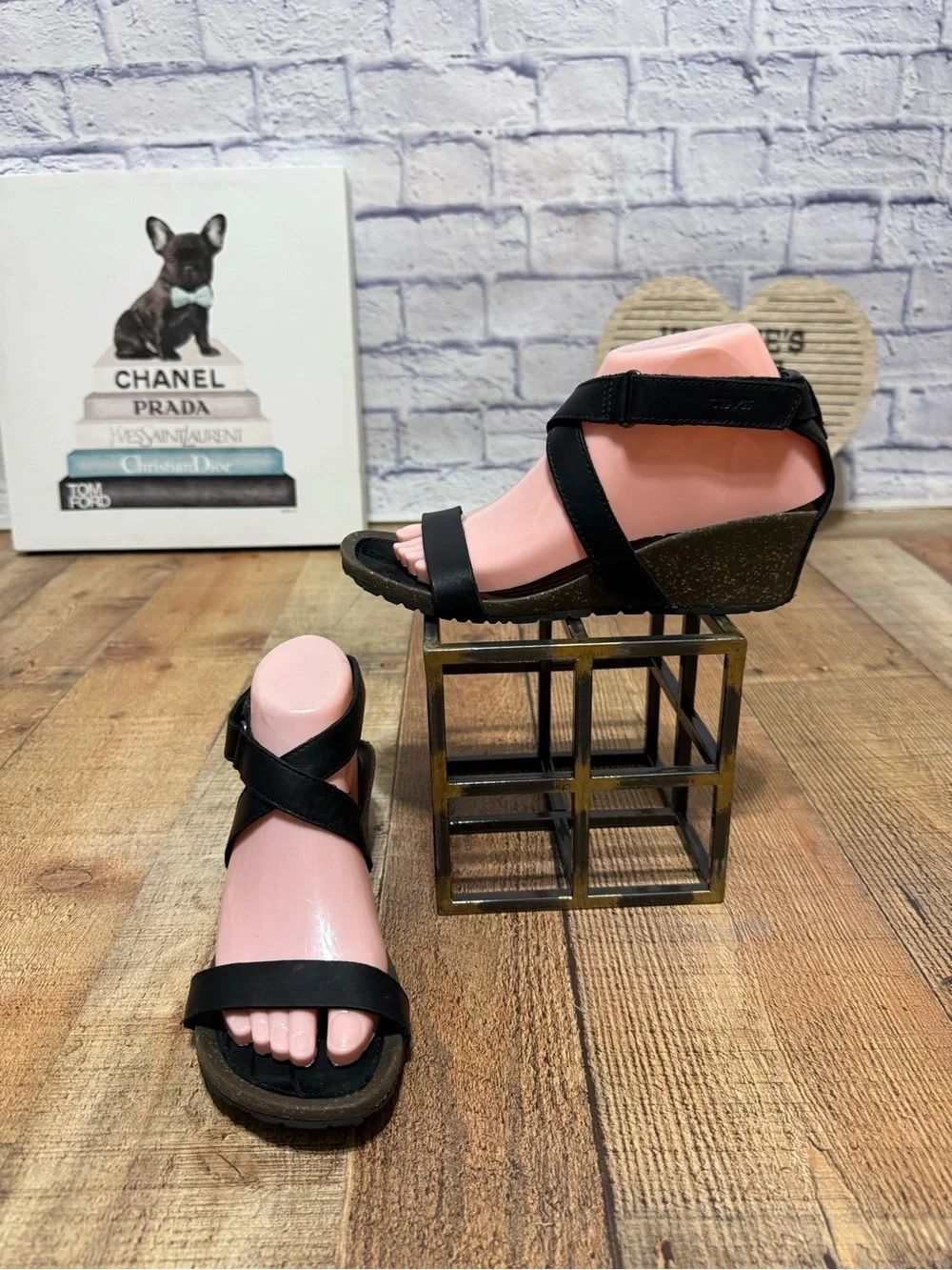 Teva Cabrillo Black Leather Adjustable Strap Wedge Sandals 1007732 Womens Sz 8